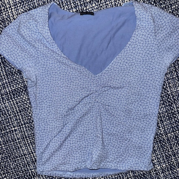 Brandy Melville Tops - Brandy Melville Light Blue Patterned V-Neck Tee